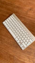 Apple wireless A1314 toetsenbord, Ophalen of Verzenden, Gebruikt