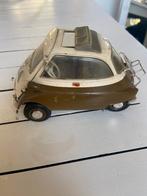 Bmw isetta 250 ( ophalen ), Hobby en Vrije tijd, Modelauto's | 1:5 tot 1:12, Ophalen of Verzenden, Zo goed als nieuw, Auto