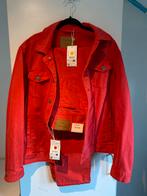 Nieuwe heren spijkerbroek en jas - Maat L, Ophalen of Verzenden, Nieuw, Maat 52/54 (L), Rood