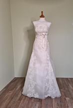 Trouwjurk Pronovias maat 38, Ophalen of Verzenden, Zo goed als nieuw, Beige, Trouwjurk