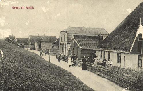 Groet uit Andijk - dorpsgezicht - B-keus - 1912 gelopen, Verzamelen, Ansichtkaarten | Nederland, Gelopen, Voor 1920, Ophalen of Verzenden