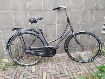 omafiets met 57 cm frame beschikbaar voor biedingen