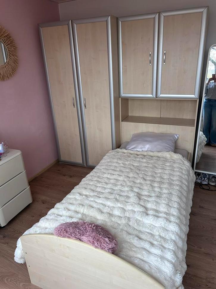 Complete Tiener Slaapkamer Set, Huis en Inrichting, Slaapkamer | Complete slaapkamers, Zo goed als nieuw, Eenpersoons, Ophalen