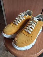 Hippe leren sneakers, zgan,  maat 39, Ophalen of Verzenden, Zo goed als nieuw, Sneakers of Gympen