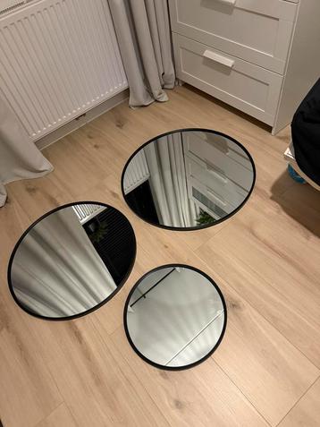 Ronde Spiegel Zwart met Metalen Lijst van Xenos - 40cm beschikbaar voor biedingen