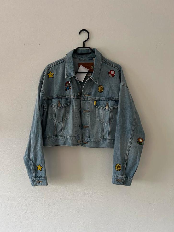 Levi's x Super Mario Spijkerjas, Kleding | Dames, Jasjes, Kostuums en Pakken, Zo goed als nieuw, Jasje, Blauw, Ophalen of Verzenden