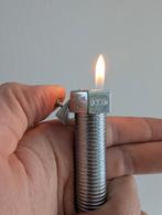 Vintage (werkende) TRUE LOVEKNOT gasaansteker, Verzamelen, Rookartikelen, Aanstekers en Luciferdoosjes, Ophalen of Verzenden, Zo goed als nieuw