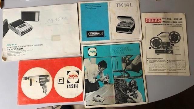 5 vintage folders Skill en audio, Boeken, Catalogussen en Folders, Gelezen, Ophalen of Verzenden