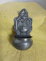 14101) antiek bewerkt gemerkt wijwater vaatje   zeldzaam, Ophalen of Verzenden