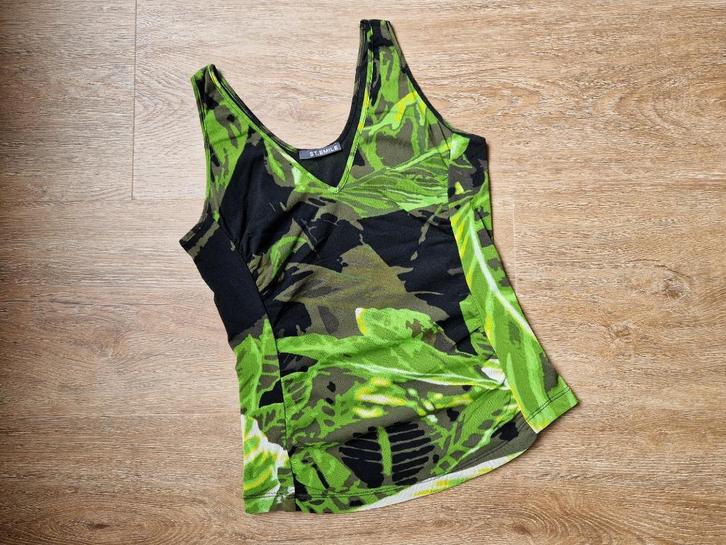 Dunne top van St. Emile NIEUW Maat S, Kleding | Dames, Tops, Nieuw, Maat 36 (S), Zwart, Zonder mouw, Ophalen of Verzenden