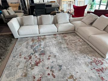 B&B Italia Luis Hoekbank - Stijlvol Design beschikbaar voor biedingen