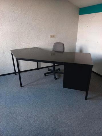 Bureau 