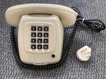 Telefoon T65 TDK beschikbaar voor biedingen