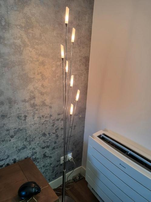 Staande lamp zilver/ chroom, Huis en Inrichting, Lampen | Vloerlampen, Gebruikt, 150 tot 200 cm, Metaal, Ophalen