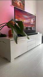 Besta burs tv meubel, Huis en Inrichting, Minder dan 100 cm, 25 tot 50 cm, Zo goed als nieuw, Ophalen
