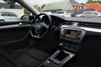 Volkswagen Passat Variant 1.6 TDI Highline, Stof, Gebruikt, 4 cilinders, Zwart
