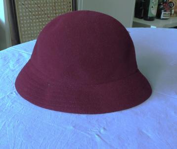 Kangol Design vintage hoedje bordeauxrood wol zgan ca. 56cm beschikbaar voor biedingen
