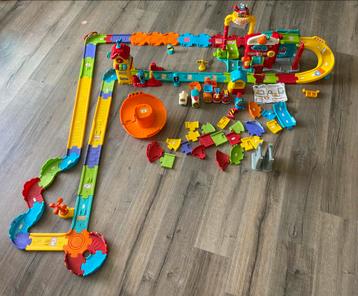 Vtech Toet Toet Auto Brandweerkazerne + meer beschikbaar voor biedingen
