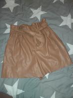 leather look broek korte broek Zara maat M/L, Ophalen of Verzenden, Zo goed als nieuw