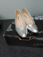 Zilvere pumps mt37, Ophalen of Verzenden, Zo goed als nieuw, Overige kleuren