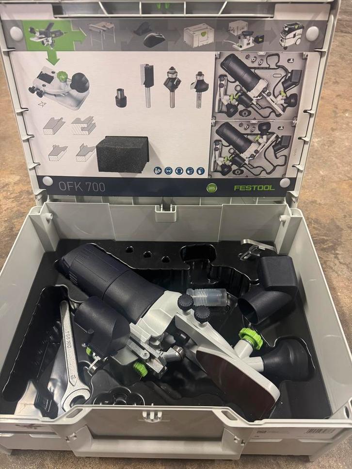 Nieuwe Festool kantenfrees, Doe-het-zelf en Verbouw, Gereedschap | Freesmachines, Zo goed als nieuw, Elektrisch, Bovenfrees, Ophalen