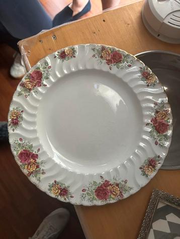 H. Ainsley & Co Staffordshire Rose Floral Servies beschikbaar voor biedingen