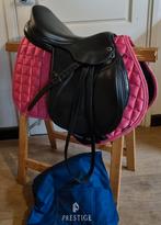 Prestige Paris 17 inch 32 boom (medium) zwart springzadel, Dieren en Toebehoren, Ophalen of Verzenden, Zo goed als nieuw, Springen