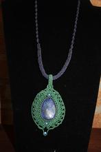 ketting macrame met natuursteen lapis, Ophalen of Verzenden, Nieuw, Blauw, Steen of Mineraal