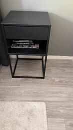 Vikhammer nachtkastjes Ikea, Huis en Inrichting, Ophalen, Zo goed als nieuw, Hout, Minder dan 45 cm