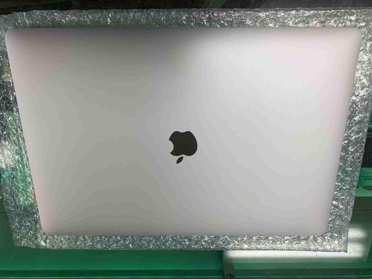 MacBook Pro 15 inch scherm reparatie 2018 2019 zilver, Computers en Software, Monitoren, Refurbished, 60 Hz of minder, IPS, Full HD