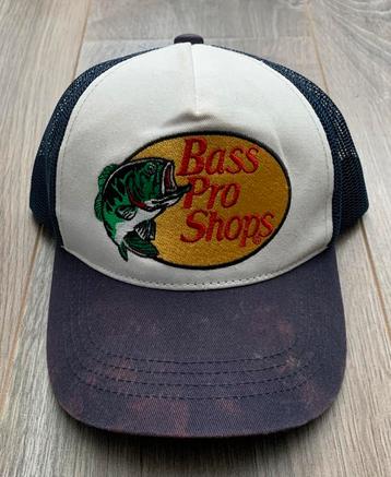 Bass Pro Shop Pet (Kinderen) beschikbaar voor biedingen
