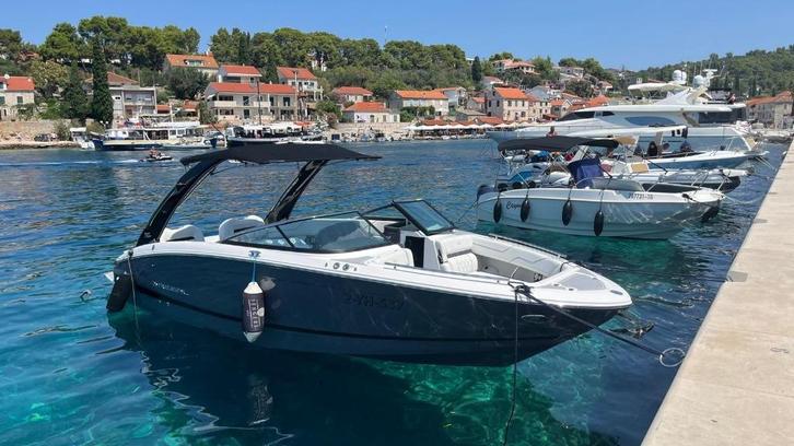 Regal LS6, Watersport en Boten, Speedboten, Zo goed als nieuw, 6 meter of meer, Benzine, 200 pk of meer, Polyester, Binnenboordmotor