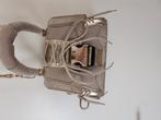 Een zo goed als nieuwen Steve madden tas, Sieraden, Tassen en Uiterlijk, Ophalen of Verzenden, Zo goed als nieuw, Beige
