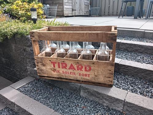 wijnkratje uit Frankrijk met 10 glazen flessen, brocante, Antiek en Kunst, Curiosa en Brocante, Ophalen