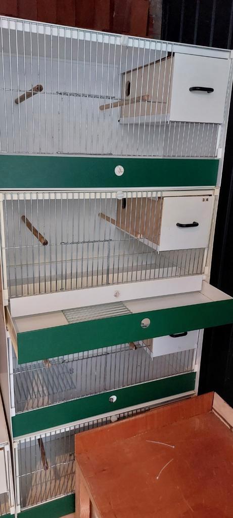 3 zgan heesakkers kunstof broedkooien, Dieren en Toebehoren, Vogels | Hokken en Kooien, Zo goed als nieuw, Broedkooi of Kweekkooi