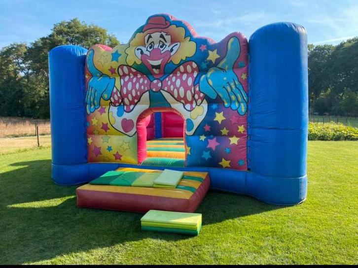 Springkussen 5x5 te koop, Hobby en Vrije tijd, Feestartikelen | Verhuur, Zo goed als nieuw, Overige, Ophalen