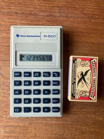 Texas Instruments Ti-501 rekenmachine jaren 80 eighties beschikbaar voor biedingen