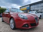 Alfa Romeo Giulietta 1.4 T Distinctive - Automaat - Panorama, Euro 5, Zwart, 4 cilinders, Bedrijf