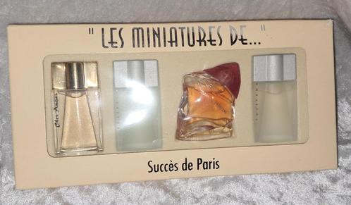 Luxe parfum miniaturen set van Succes de paris, Verzamelen, Parfumverzamelingen, Zo goed als nieuw, Miniatuur, Gevuld, Ophalen of Verzenden