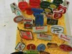 Produkten jaren 60 Speldjes 43 stuks (zie foto's), Verzamelen, Speldjes, Pins en Buttons, Merk, Ophalen of Verzenden, Speldje of Pin