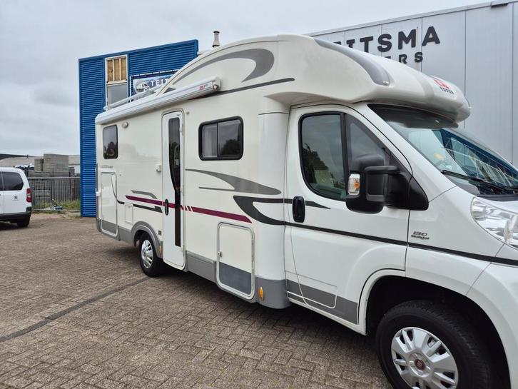 : Adria Matrix M 680 SP –6 persoons op kenteken, Caravans en Kamperen, Campers, Bedrijf, tot en met 6, Half-integraal, Adria, Fiat