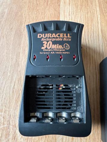 Duracell Batterij Oplader AA/AAA beschikbaar voor biedingen