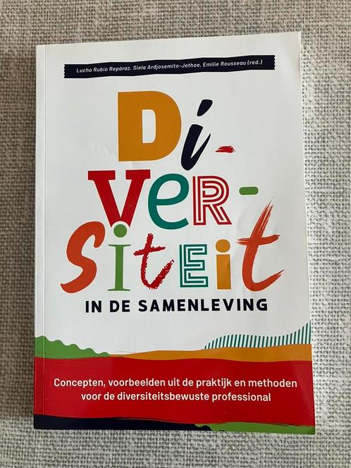 Diversiteit in de samenleving, Boeken, Wetenschap, Zo goed als nieuw, Sociale wetenschap, Ophalen of Verzenden