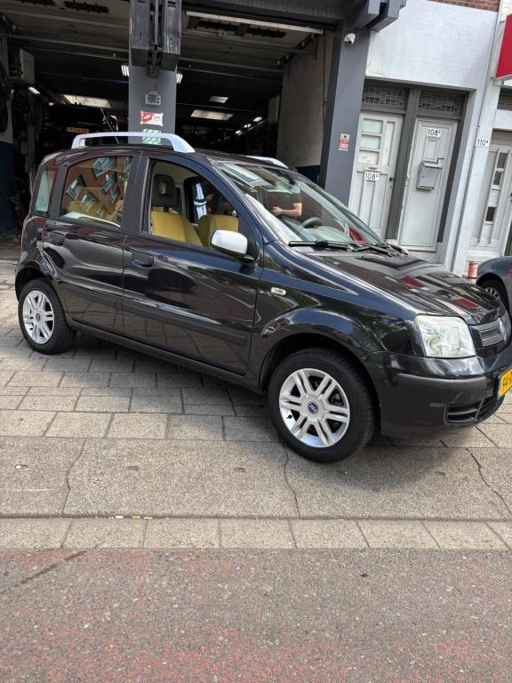 Fiat (stuurbekrachti Panda 1.2 Class, Auto's, Fiat, Bedrijf, ABS, Airbags, Airconditioning, Dakrails, Elektrische ramen, Parkeersensor