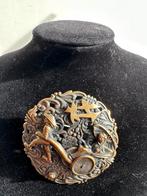 Oude broche met Chinese riksja decor 5 cm, Antiek en Kunst, Curiosa en Brocante, Ophalen of Verzenden