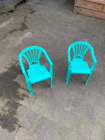 2 Kinderstoelen beschikbaar voor biedingen