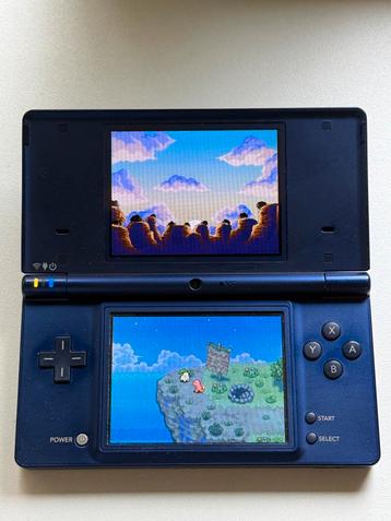  Nintendo DSi (Metallic Blue) + DS Games Bundle beschikbaar voor biedingen