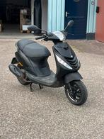 Zip 4t 50cc, Fietsen en Brommers, Scooters | Piaggio, Ophalen, Zo goed als nieuw, Benzine, Zip