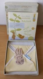 Peter Rabbit Babyboek + Knuffeldekentje Set - 2010, Kraamcadeau, Nieuw, Ophalen of Verzenden, Nvt
