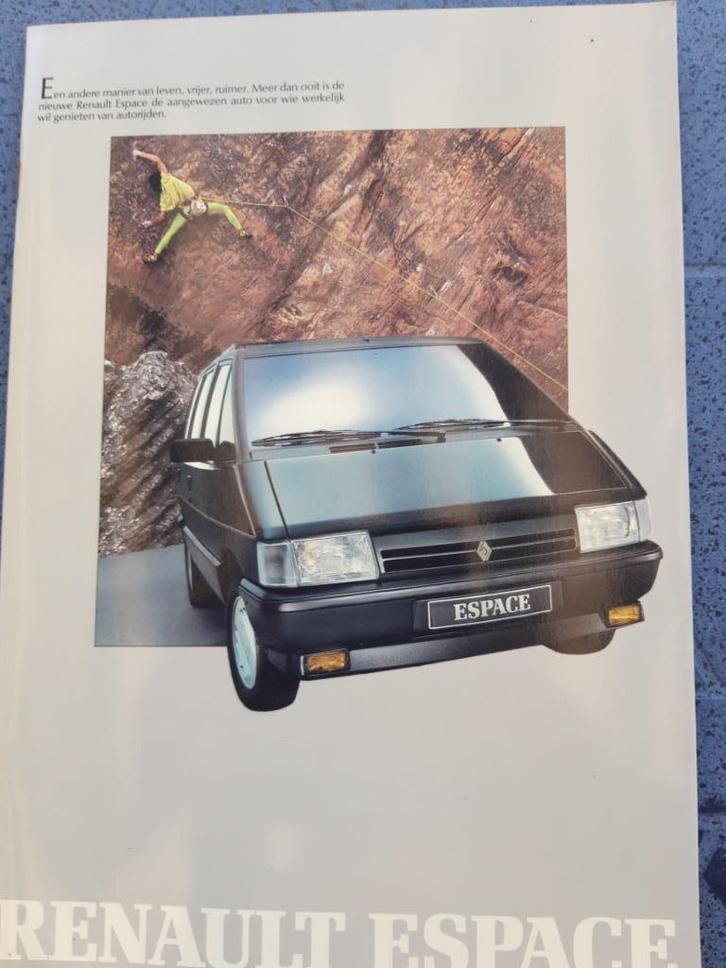 folder Espace modeljaar 1988 ( glossy ), Boeken, Auto's | Folders en Tijdschriften, Zo goed als nieuw, Overige merken, Ophalen of Verzenden